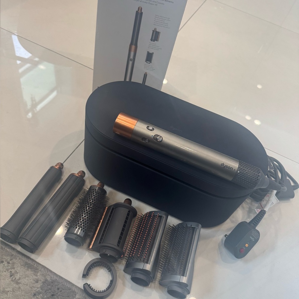 Dyson air wrap